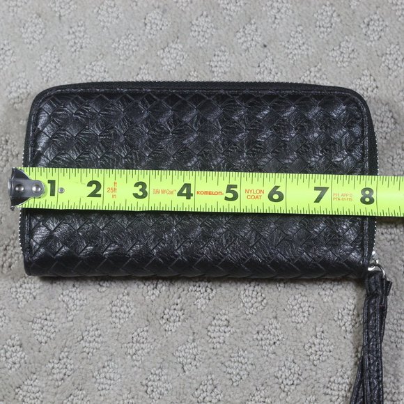 Adrienne Vittadini Black Leather Woven Clutch Wristlet - Picture 6 of 8